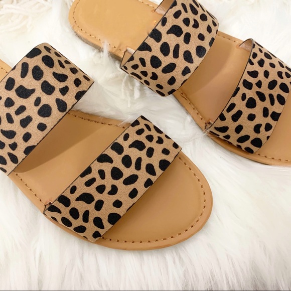 NEW Karlie Sandal- in Leopard - Picture 4 of 5